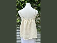 Load image into Gallery viewer, scalloped trim cropped camisole (one size)