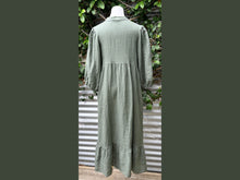 Load image into Gallery viewer, v-neck dolma sleeve long linen dress (one size)