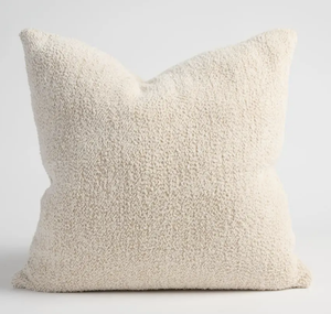 sand boucle pillow 20"