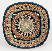 Load image into Gallery viewer, navy square basket