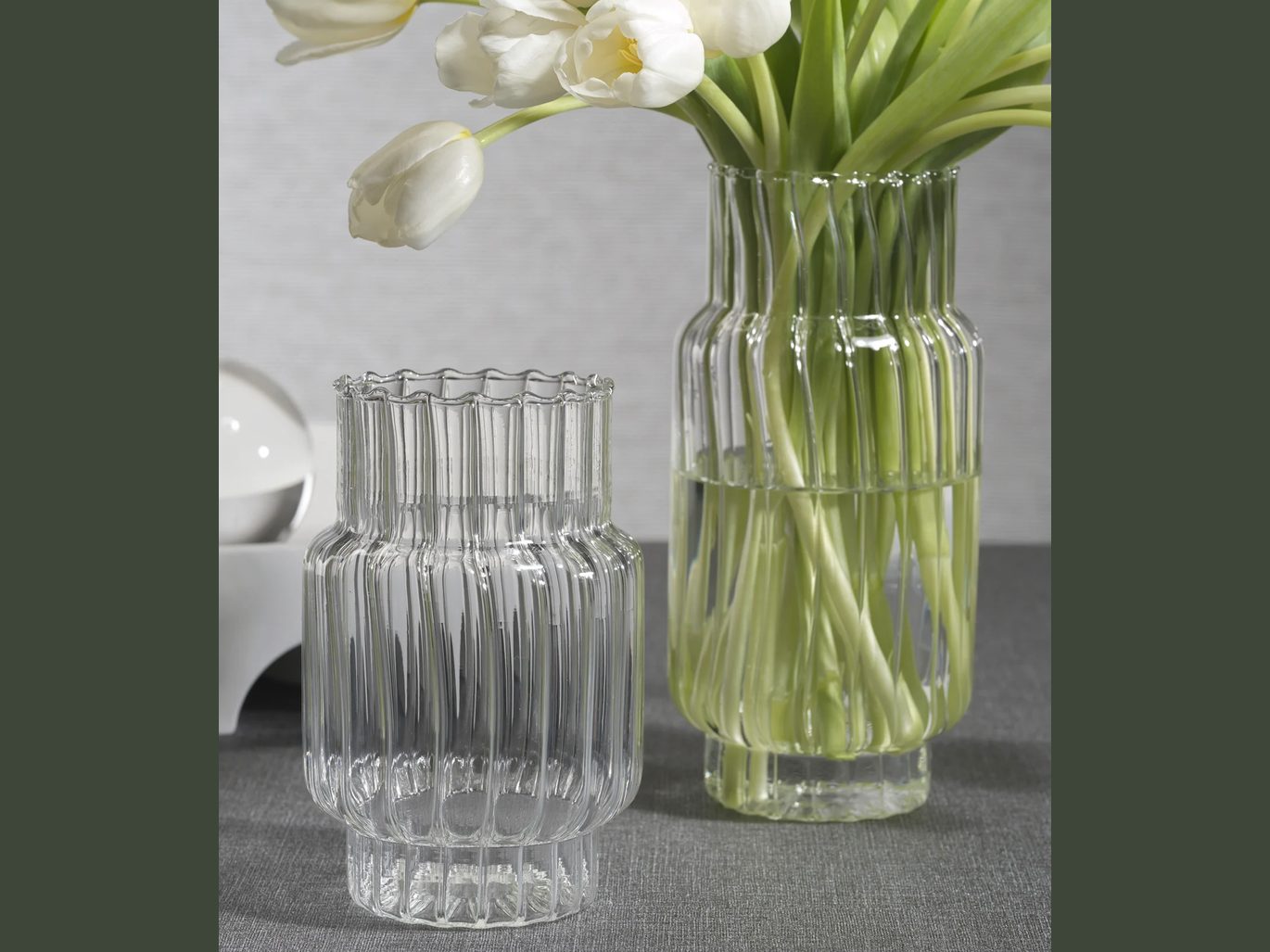 clear optic ribbed vase (available in two sizes)