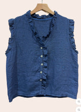 Load image into Gallery viewer, sleeveless ruffled button up linen blouse (one size)