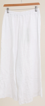 Load image into Gallery viewer, wide leg cropped pant (one size)