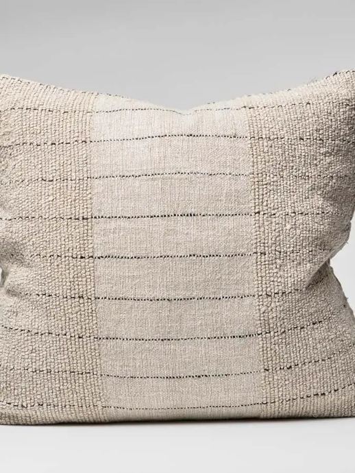 mayla linen/cotton pillow