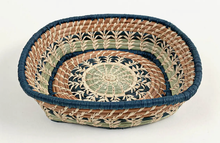 Load image into Gallery viewer, navy square basket