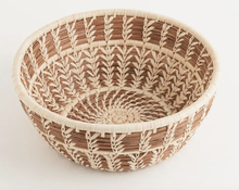 Load image into Gallery viewer, high edge bowl basket